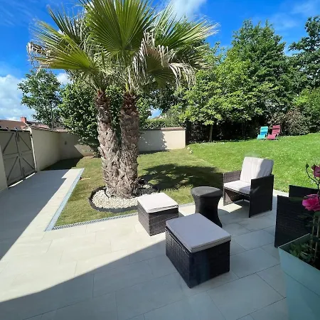 Cozy Duplex With Terrace 3km From